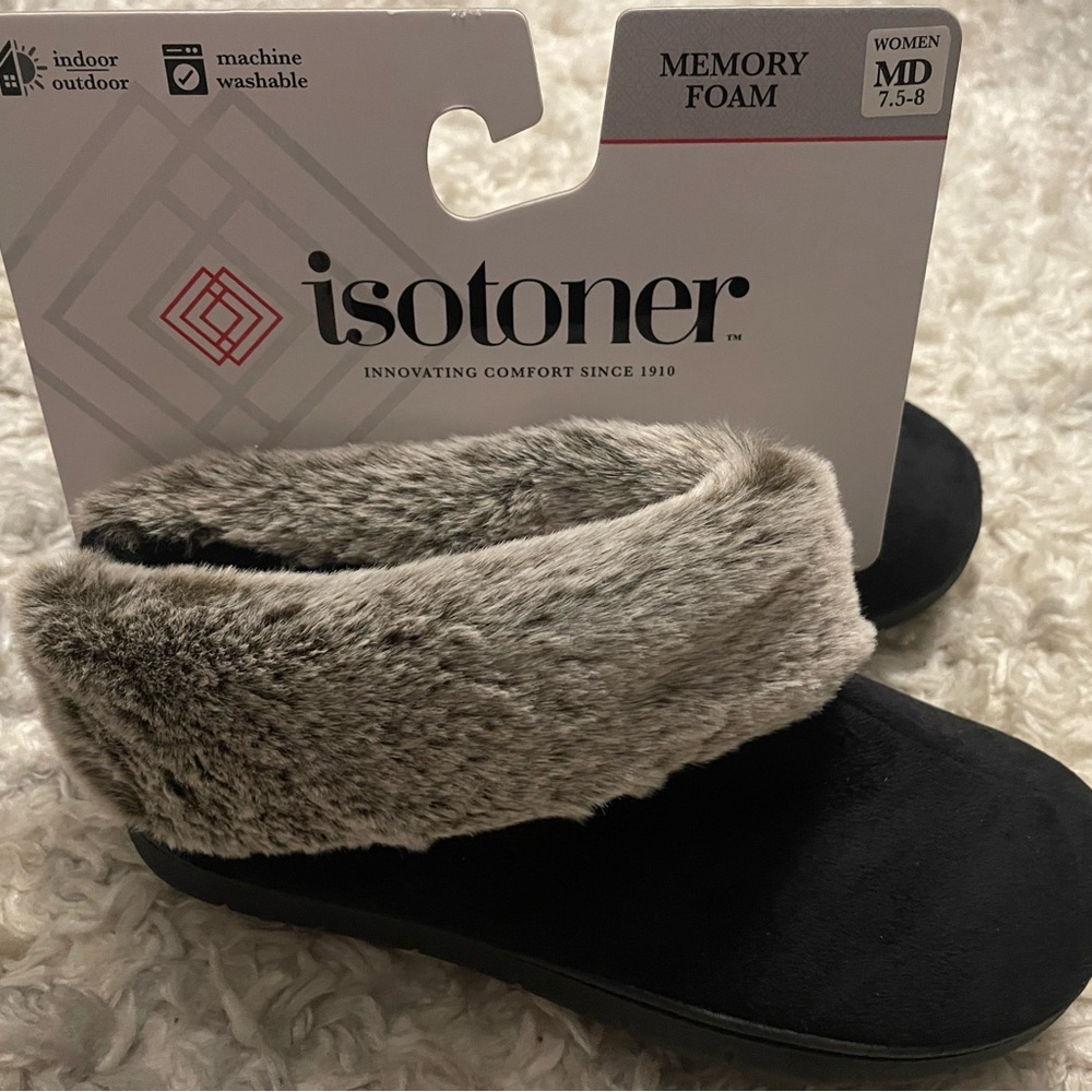 Isotoner Women's Black and Gray Memory Foam Slippers